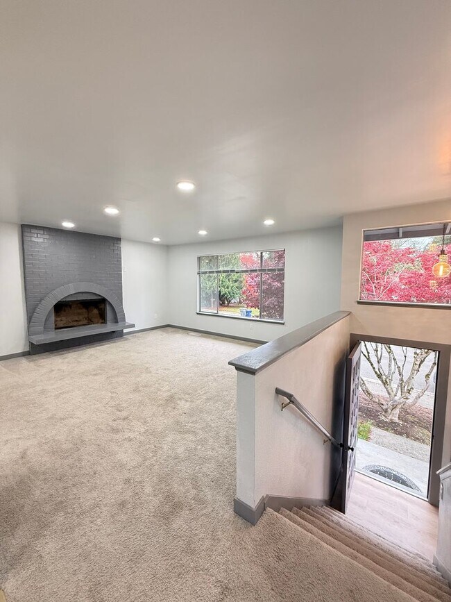 Foto del edificio - Charming Redmond Rental on Education Hill – Corner Lot Retreat