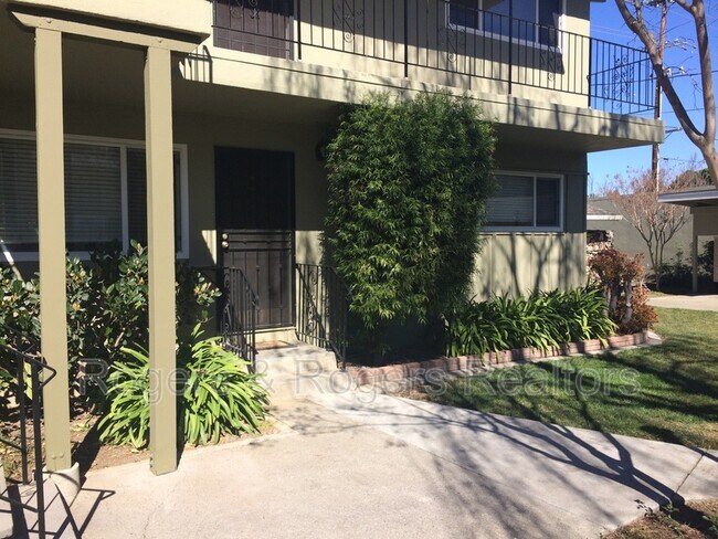 Foto del edificio - 3592 Payne Ave