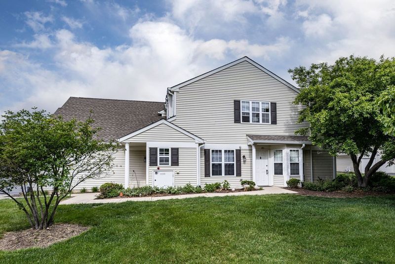 Primary Photo - 2211 Waterleaf Ct
