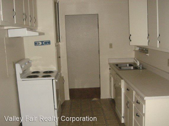 Building Photo - 3 br, 2 bath House - 1857 Park Circle