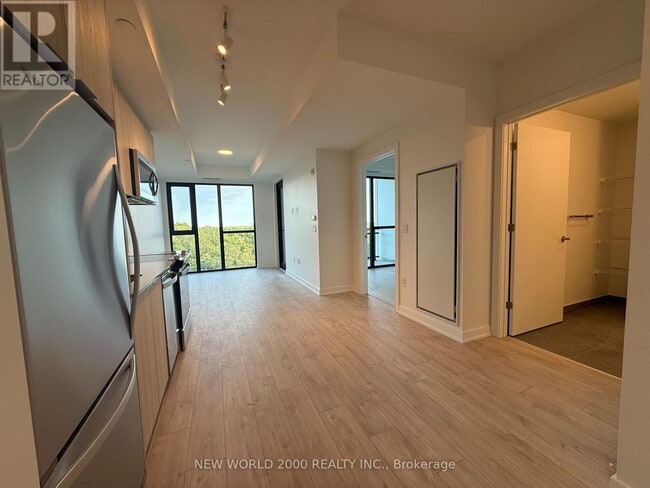 Building Photo - 740 Whitlock Ave