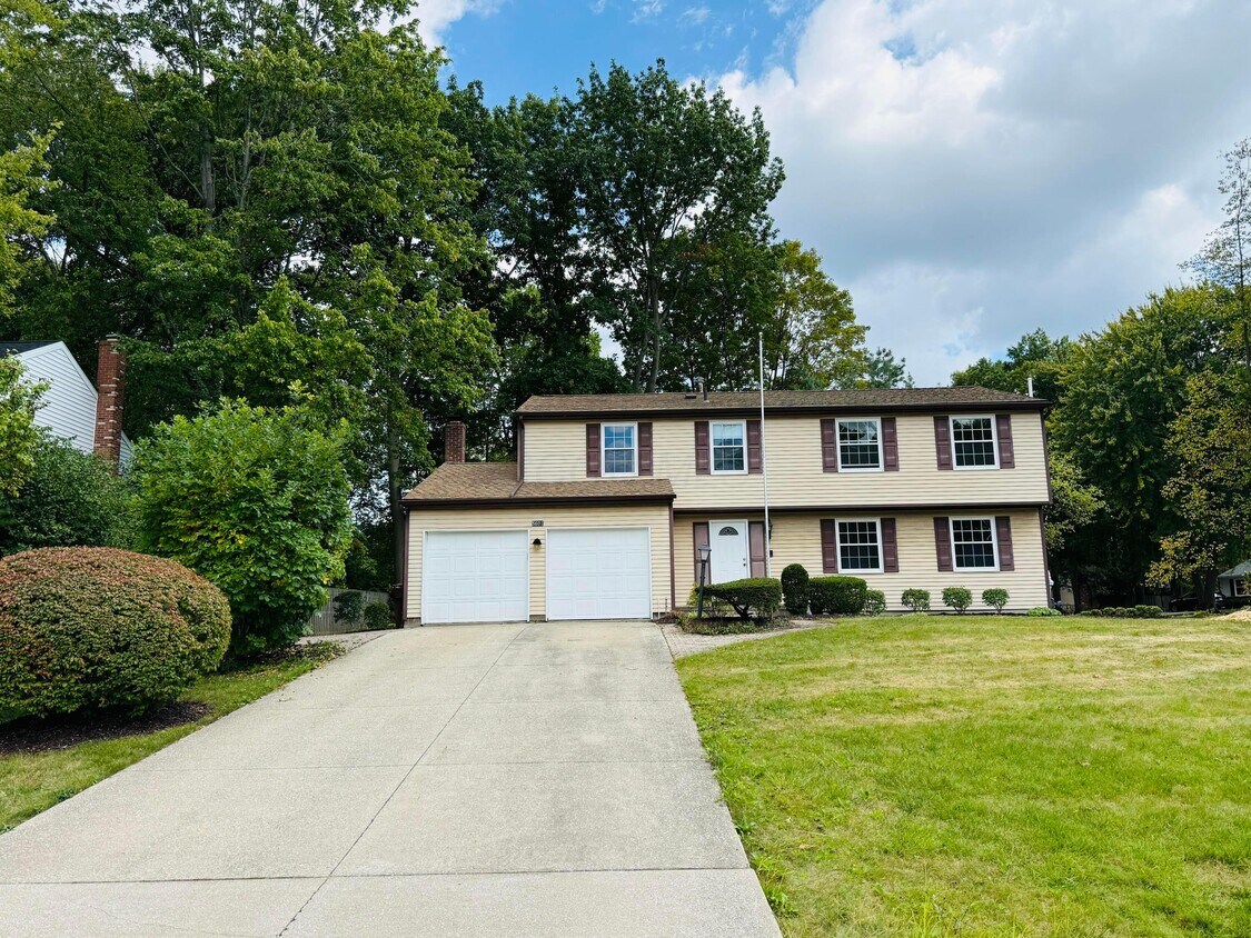 Primary Photo - 5601 Sunset Dr