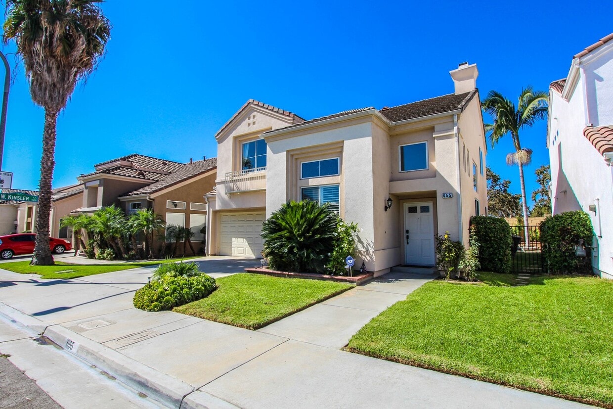 Photo - 655 Roscoe St (Brea, CA)