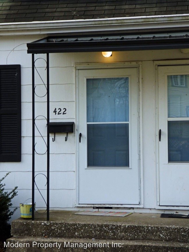 Building Photo - 2 br, 1 bath Apartment - 422 Pyke Road