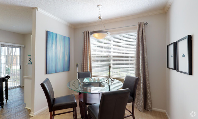 2BR,2BA - Barrington Place at Somerset