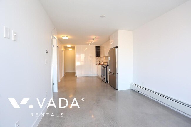 Photo du bâtiment - Framework 1 Bed Apartment Rental 701-231 E...