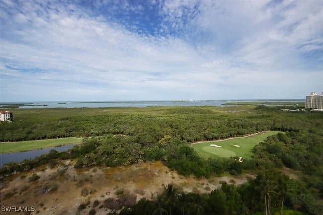 Building Photo - 23750 Via Trevi Way