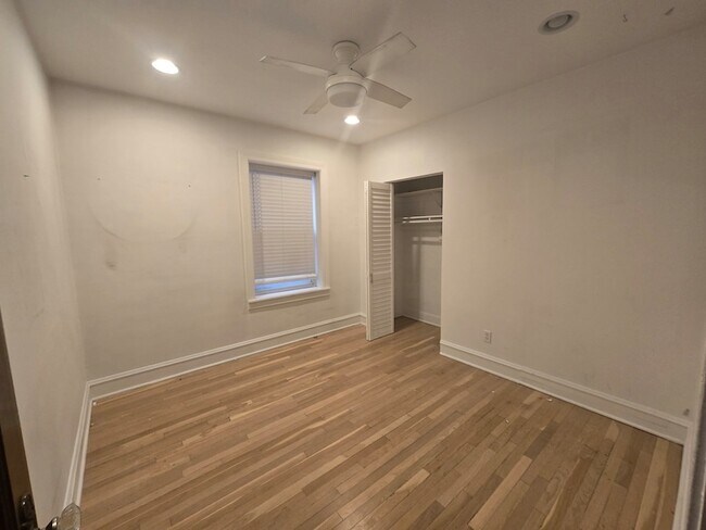 Foto del edificio - 2255 W Huron St