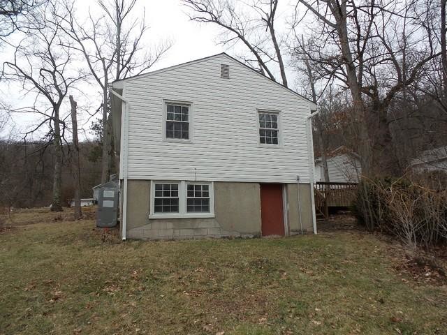 Building Photo - 3 bedroom in West Milford NJ 07480