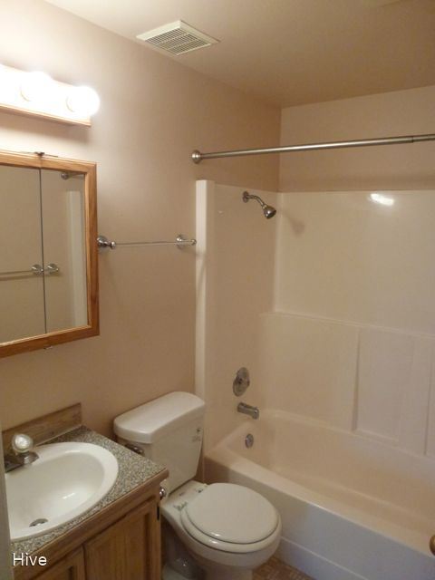 Building Photo - 5307 Ravenna Pl NE