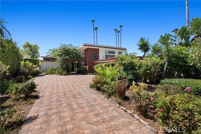 Building Photo - 2105 W Paseo Del Mar