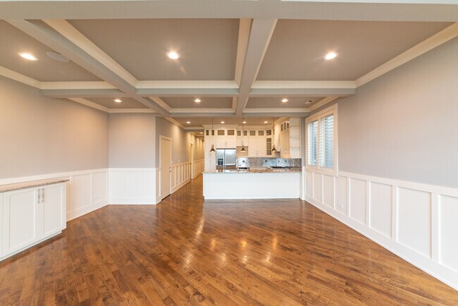 Foto del edificio - 4021 S Ellis Ave