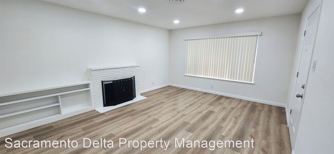 Foto del edificio - 2 br, 1 bath House - 4403 Riverside Blvd