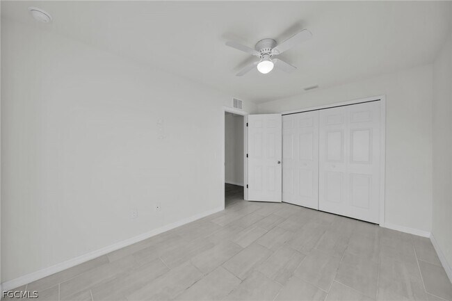 Foto del edificio - 614 SW 3rd Ct