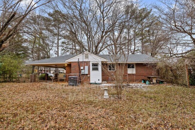 Foto del edificio - 1245 Rayfield Dr