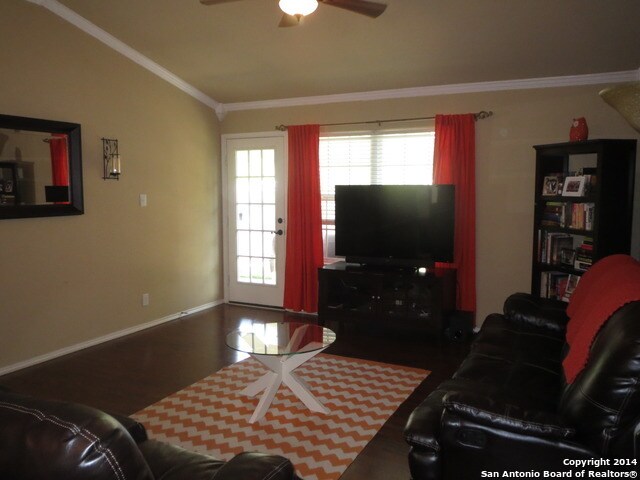 Building Photo - 3/2 Ryland home in Westover Valley - Green...