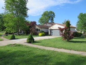 Building Photo - 4957 Winding Spring Cir