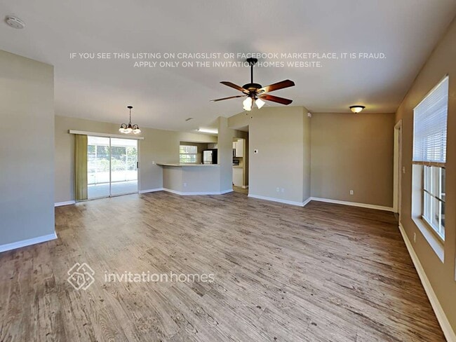 Foto del edificio - 2967 E Price Blvd