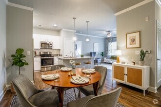 2 Bedroom Model - Sanctuary at Powell Place
