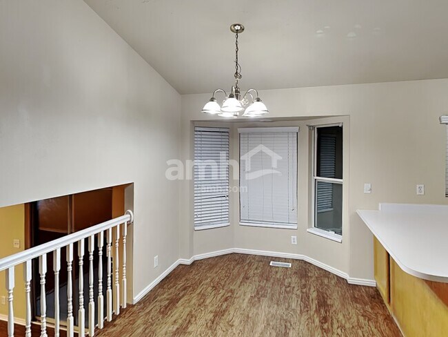 Foto del edificio - 5052 W Wormwood Dr