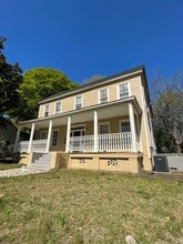Building Photo - 1343 Glover St