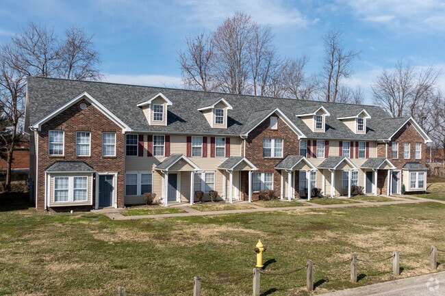 Building Photo - Bayshore Townhomes