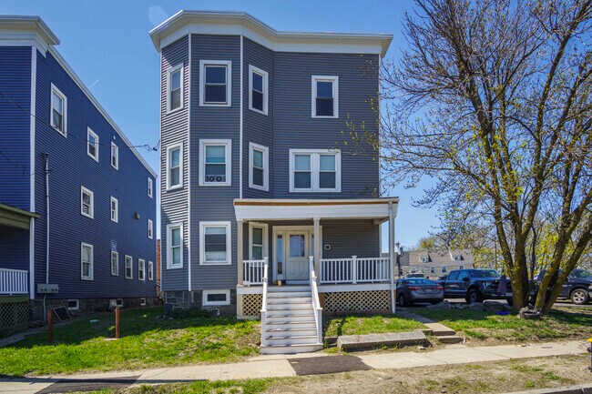 Building Photo - 12 Redfield St