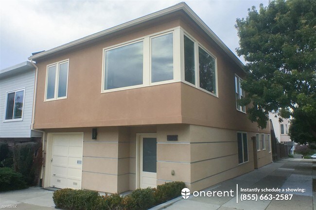 Foto del edificio - Studio, 1 bath Flat - 3100 Turk Blvd Unit B
