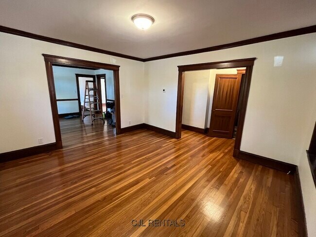 Foto del edificio - 100 Alpine St