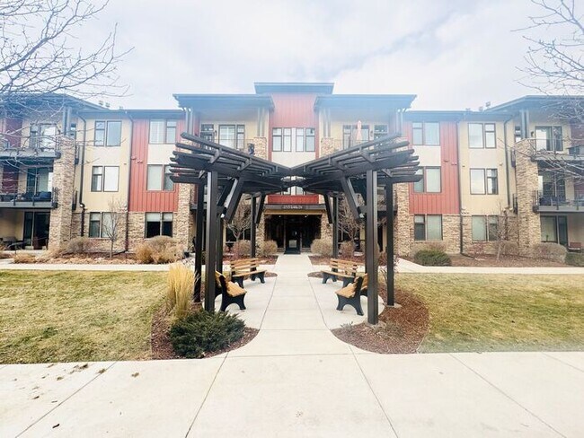 Foto del edificio - Gorgeous Flats at Rigden Farm 2bed 2bath Condo