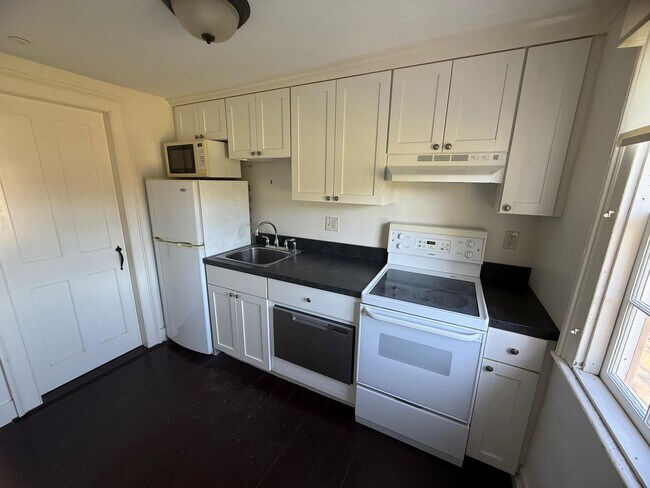 Foto del edificio - 43 Puddle Ln