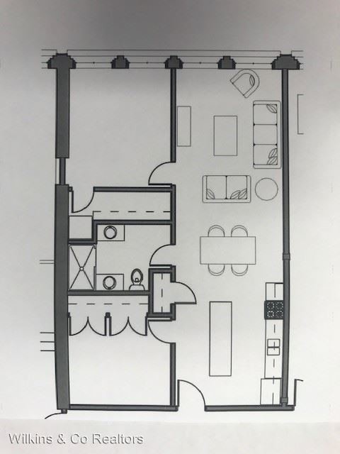 Building Photo - 108 N Market St