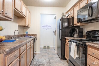 Interior Photo - Ashbrook Apartments