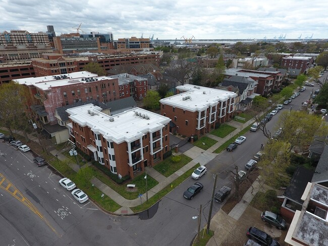 Photo - 915 Colley Ave Townhome