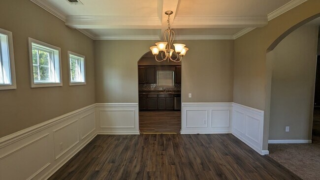 Foto del edificio - 721 Murray Crossing Blvd