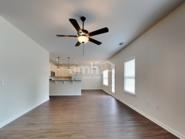 Foto del edificio - 455 Sunbury Dr