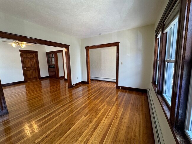 Foto del edificio - 10 Laurel Terrace