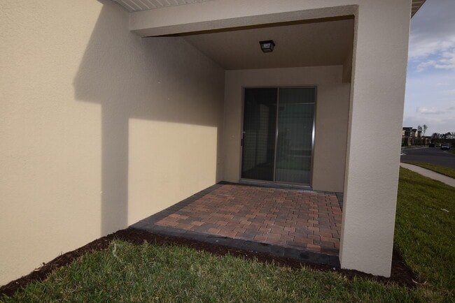 Photo - 16073 Pebble Blf Lp House