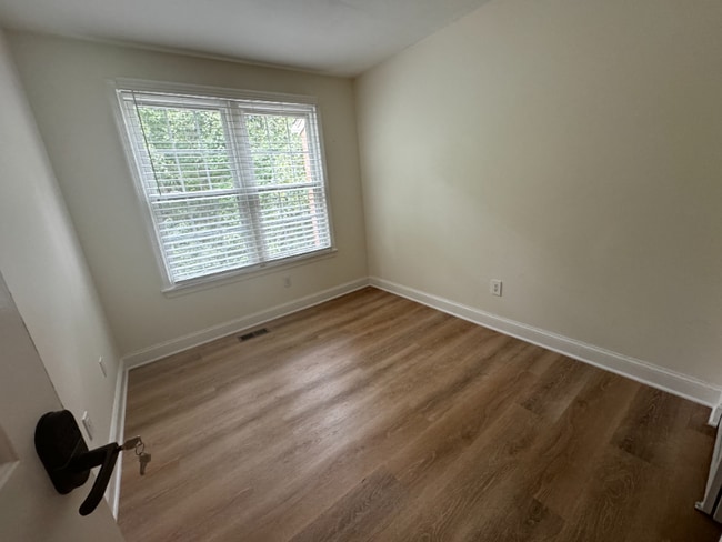 Photo - 01 Maple Leaf Dr Townhome