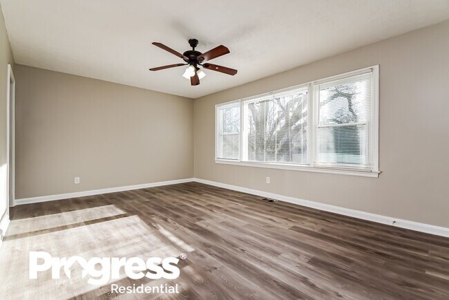 Foto del edificio - 2468 Baxter Rd SW