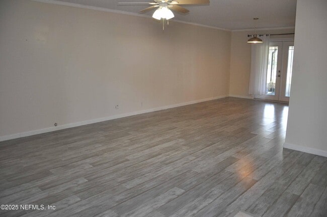 Building Photo - 695 A1A N