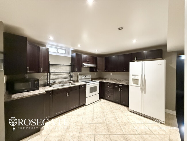 Building Photo - All-Inclusive 2-Bedroom Basement Apartment with Internet & Parking in Brampton