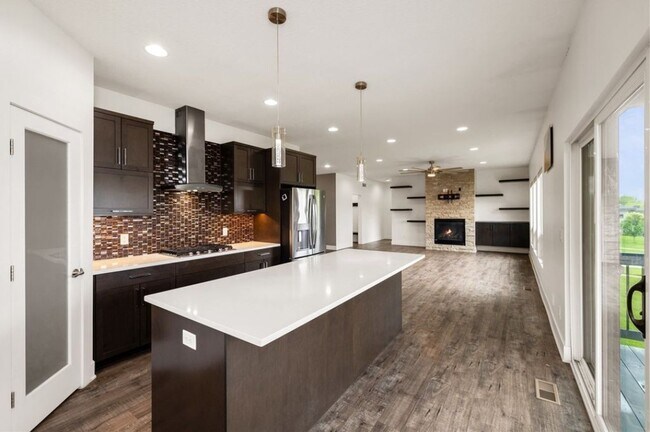 Foto del edificio - 824 83rd St