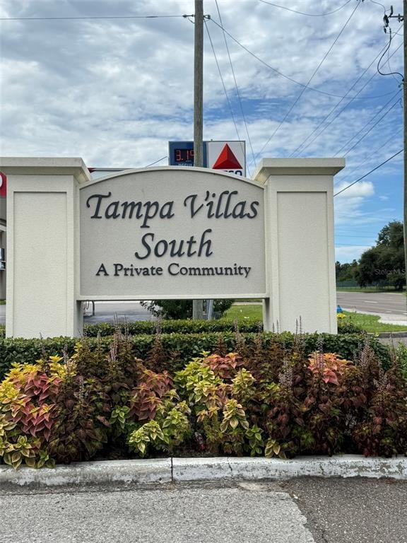 Building Photo - 4517 W La Villa Ln