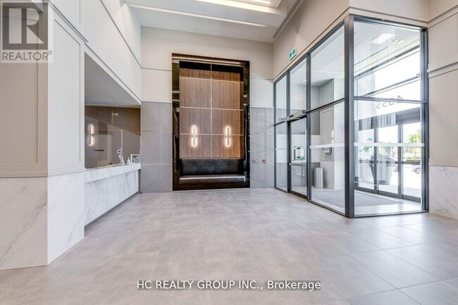 Building Photo - 4055 Parkside Village Dr