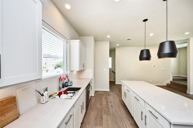 Foto del edificio - 8502 Kolbe Ln