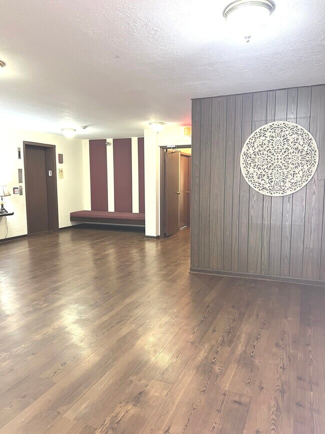 Foto del edificio - 1100 E Randville Dr