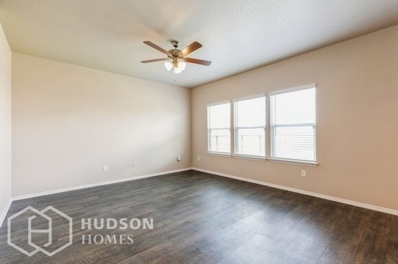 Building Photo - SELF TOUR NOW! - 3809 Colemans Run, Conver...