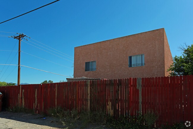 Foto del edificio - 150-162 E 21st St