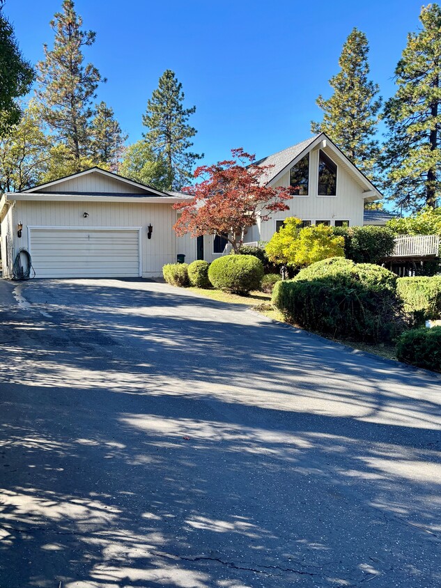 Foto principal - 16754 Aileen Way